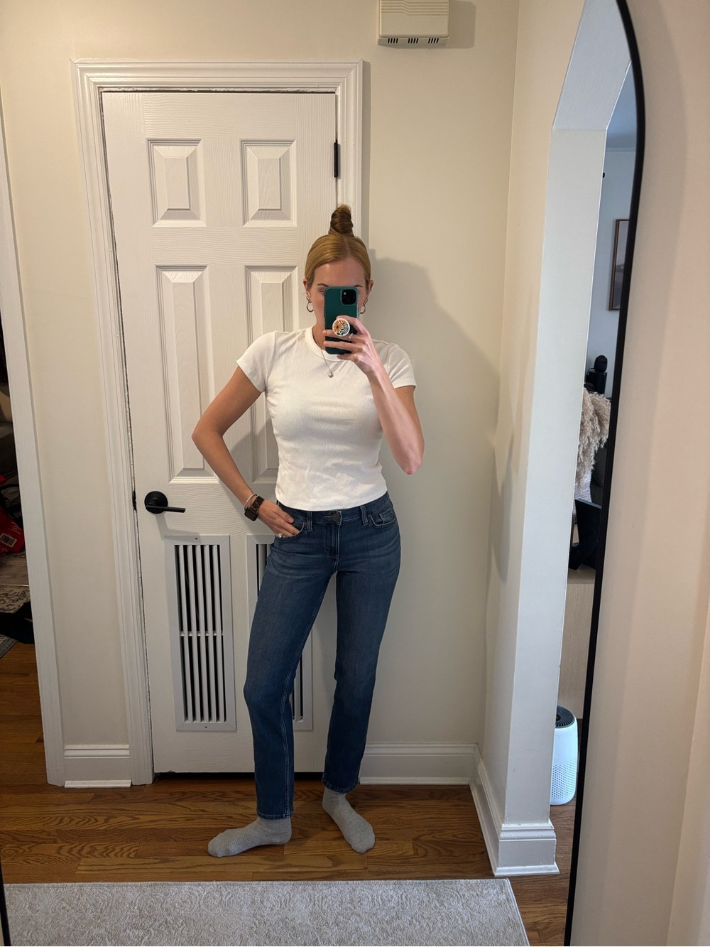Lee regular fit straight leg mid rise jeans size 0